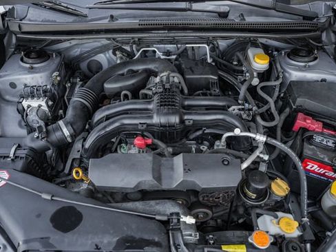 Used 2017 Subaru Crosstrek 2.0i Premium image 23