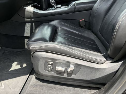 Used 2019 BMW X5 xDrive40i w/ Convenience Package AWD/4WD image 13