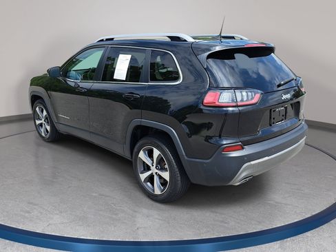 Used 2021 Jeep Cherokee Limited w/ Elite Package FWD image 7