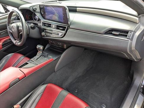 Used 2022 Lexus ES 300h F Sport image 22
