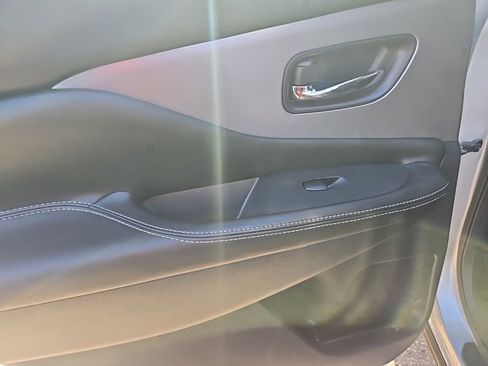 Used 2020 Nissan Murano S w/ Technology Package image 25