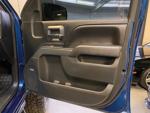 Used 2017 Chevrolet Silverado 1500 LT w/ Texas Edition AWD/4WD image 29