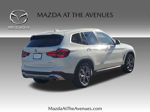 Used 2023 BMW X3 sDrive30i w/ Convenience Package image 3