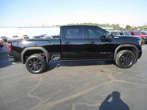 Certified 2024 GMC Sierra 2500 AT4 w/ AT4 Premium Plus Package image 4