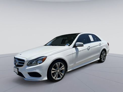 Used 2016 Mercedes-Benz E 350 Sedan image 1