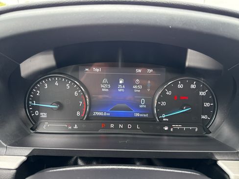 Used 2023 Ford Explorer XLT w/ Equipment Group 202A AWD/4WD image 18