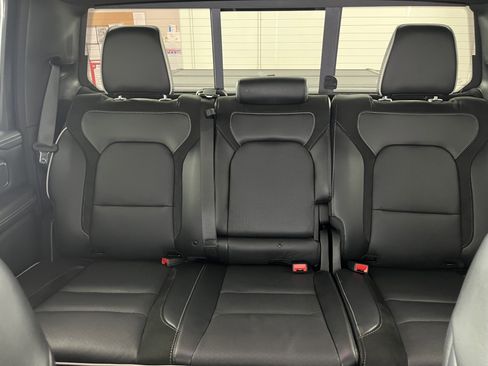 Used 2025 RAM 1500 Laramie w/ Night Edition image 22