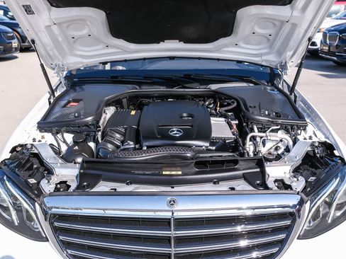 Used 2018 Mercedes-Benz E 300 image 30