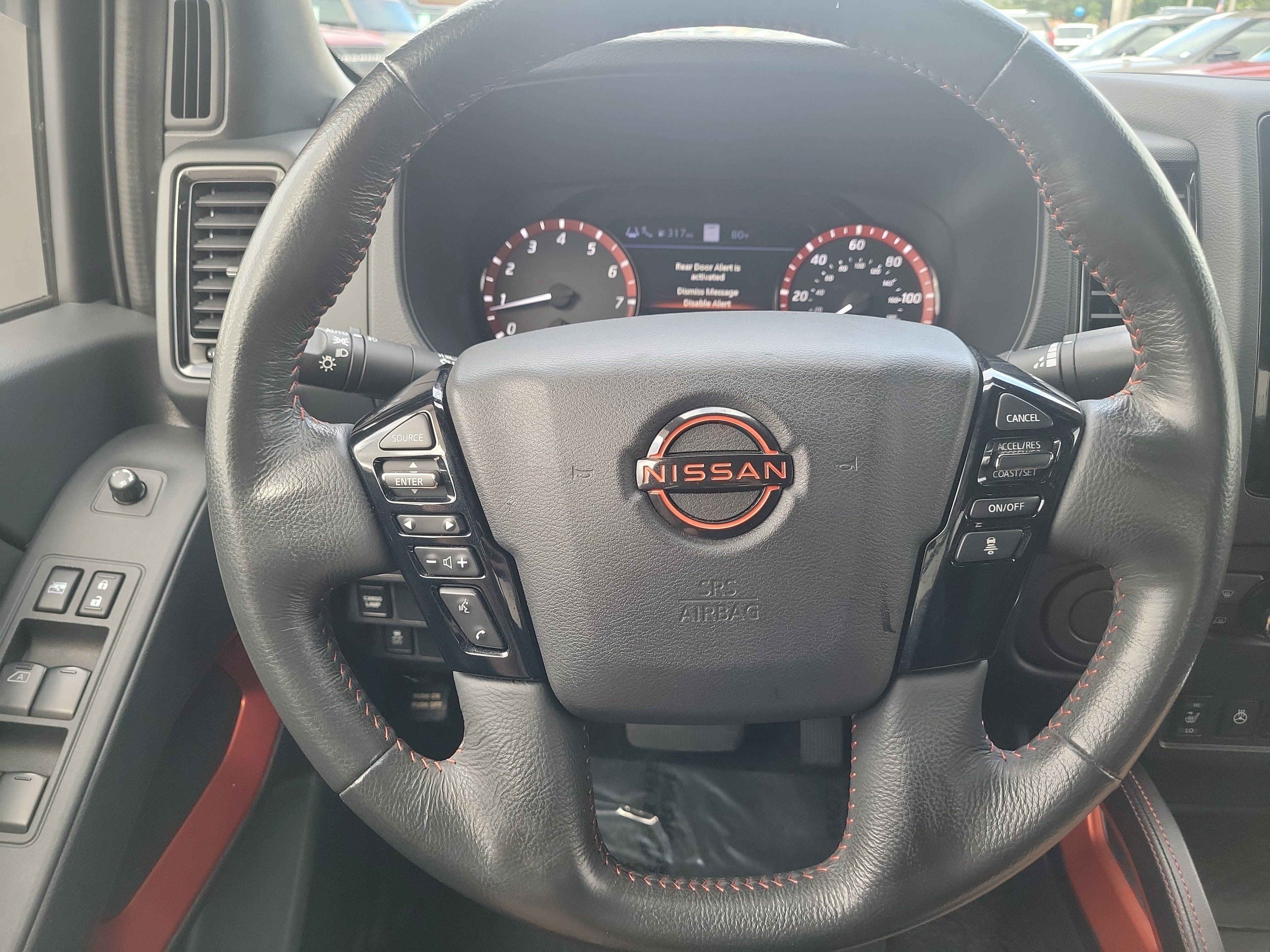 Used 2022 Nissan Frontier Pro-X RWD image 23