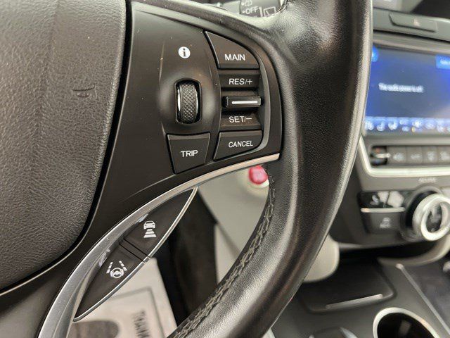 Used 2020 Acura MDX SH-AWD image 18
