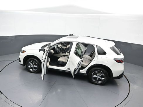 Used 2024 Honda HR-V EX-L image 45