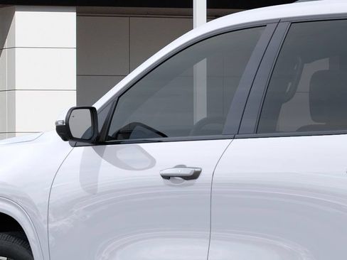 New 2026 GMC Acadia Denali Ultimate AWD/4WD image 13