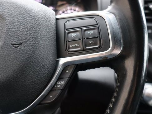 Used 2021 RAM 2500 Laramie w/ Night Edition image 17