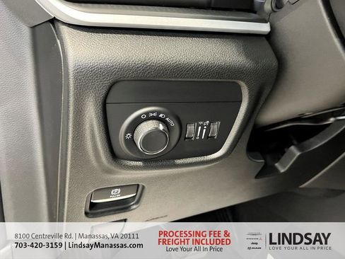 New 2025 Jeep Grand Cherokee Laredo w/ Luxury Tech Group I image 26