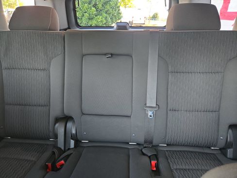 Used 2019 Chevrolet Tahoe LS AWD/4WD image 13