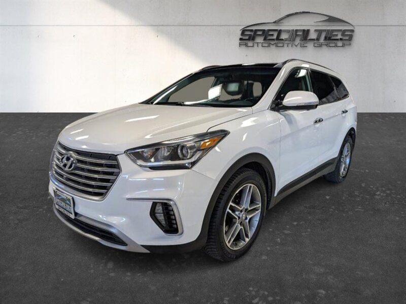 Used 2017 Hyundai Santa Fe FWD image 5