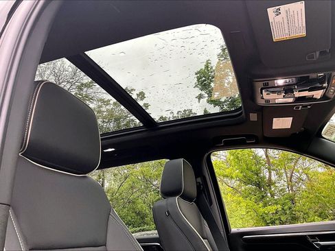 New 2026 Chevrolet Suburban Premier w/ Sun And Tow Package AWD/4WD image 25