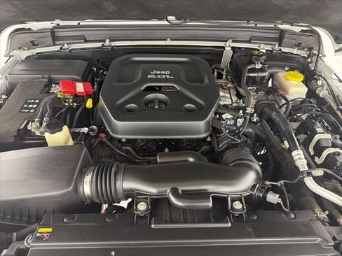Used 2021 Jeep Wrangler Unlimited Sahara AWD/4WD image 42