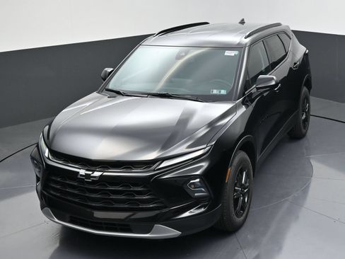 New 2026 Chevrolet Blazer LT w/ Convenience Package AWD/4WD image 47