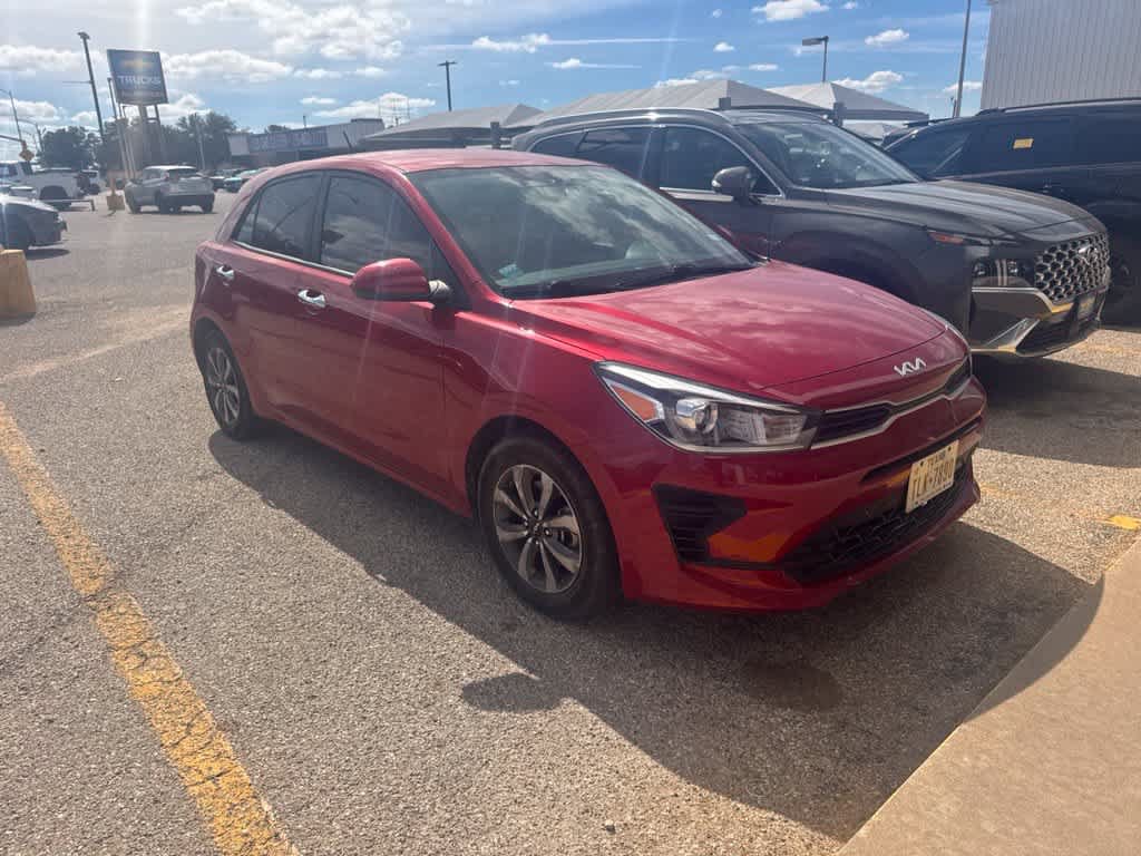 Used 2023 Kia Rio S w/ Technology Package FWD image 3