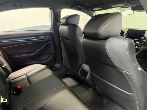 Used 2022 Honda Accord Sport image 15