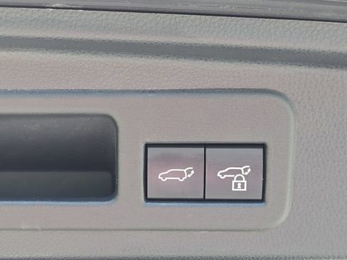 Certified 2025 Toyota 4Runner TRD Off-Road Premium AWD/4WD image 14