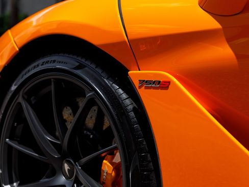 New 2027 McLaren 750S RWD image 25