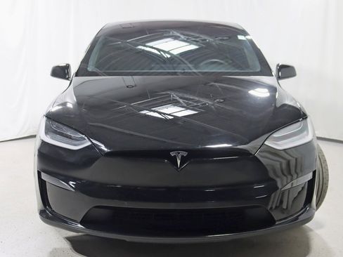 Used 2022 Tesla Model X Plaid image 9