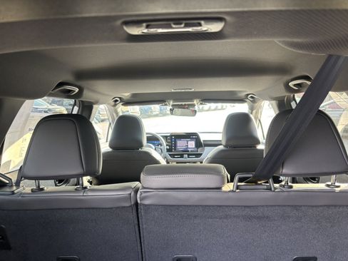 New 2026 Subaru Outback Limited AWD/4WD image 55