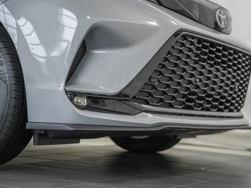 Used 2026 Toyota Sienna XSE image 15