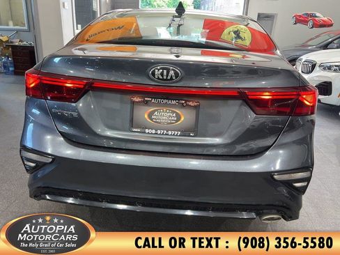 Used 2021 Kia Forte LXS FWD image 29