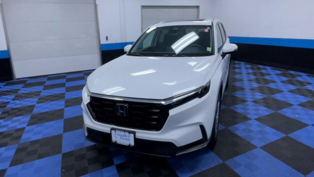 Certified 2026 Honda CR-V EX image 3