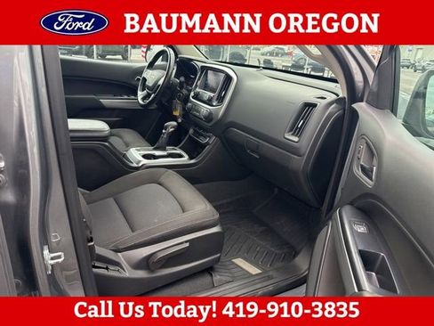 Used 2022 Chevrolet Colorado LT w/ LT Convenience Package AWD/4WD image 9