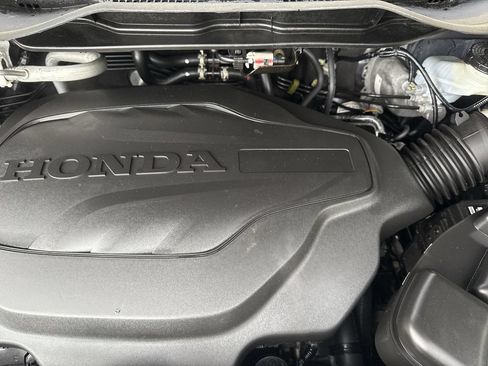 Used 2023 Honda Odyssey EX-L image 18