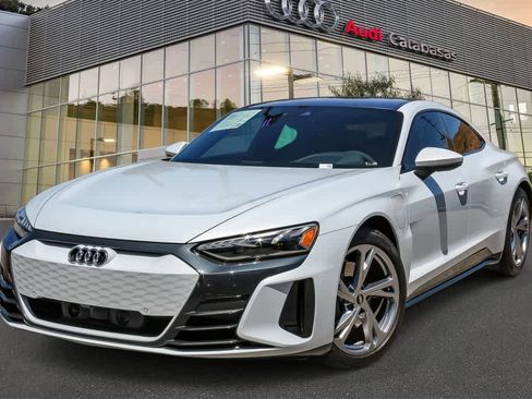 Used 2023 Audi e-tron GT Premium Plus AWD/4WD image 1