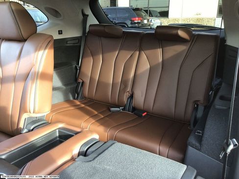 Used 2022 Acura MDX SH-AWD w/ Advance Package image 14