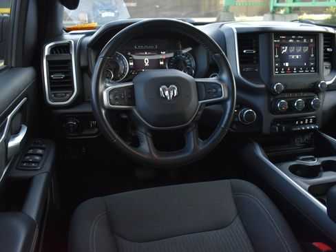 Used 2021 RAM 1500 Big Horn AWD/4WD image 17