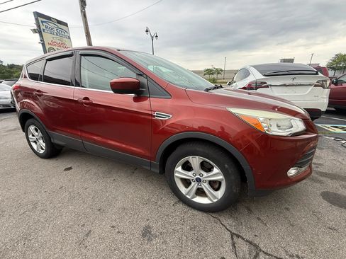 Used 2014 Ford Escape SE AWD/4WD image 2