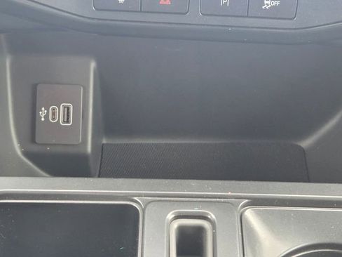 Used 2025 Ford F150 Lightning Flash AWD/4WD image 31