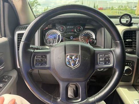 Used 2015 RAM 1500 Lone Star RWD image 11