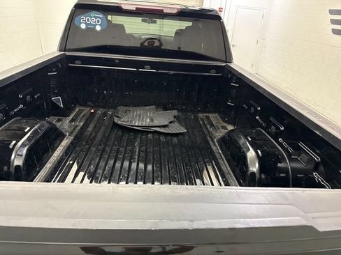 Used 2020 Chevrolet Silverado 1500 Custom w/ Custom Value Package AWD/4WD image 20
