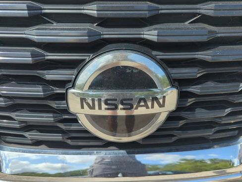 Certified 2021 Nissan Rogue SL w/ Premium Package FWD image 5