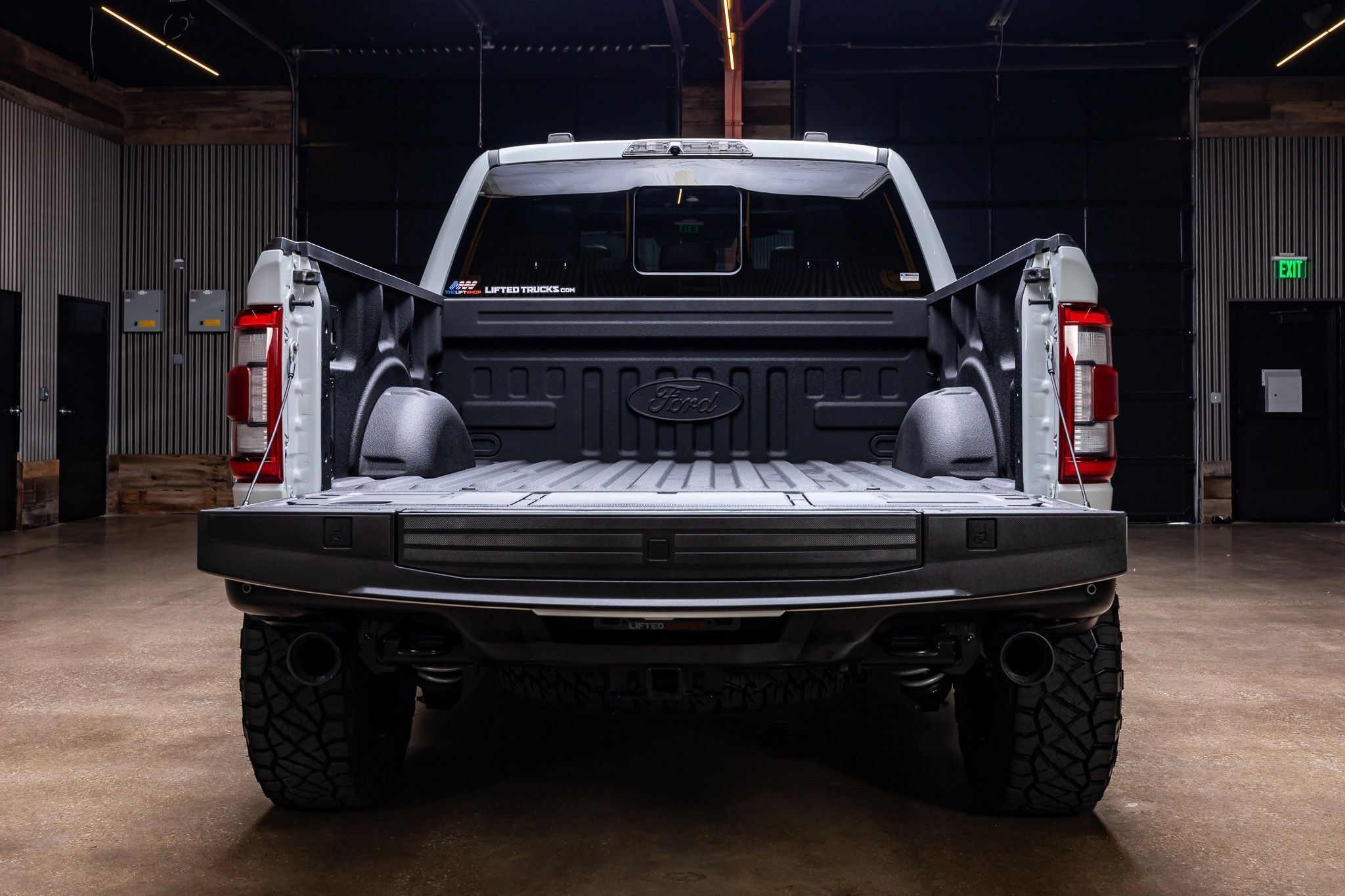 Used 2023 Ford F150 Raptor w/ Equipment Group 802A Raptor R AWD/4WD image 9