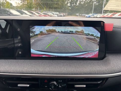 New 2026 Nissan Kicks SV image 12