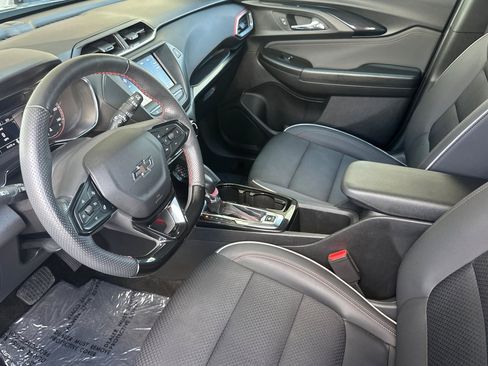 Used 2023 Chevrolet TrailBlazer RS image 10
