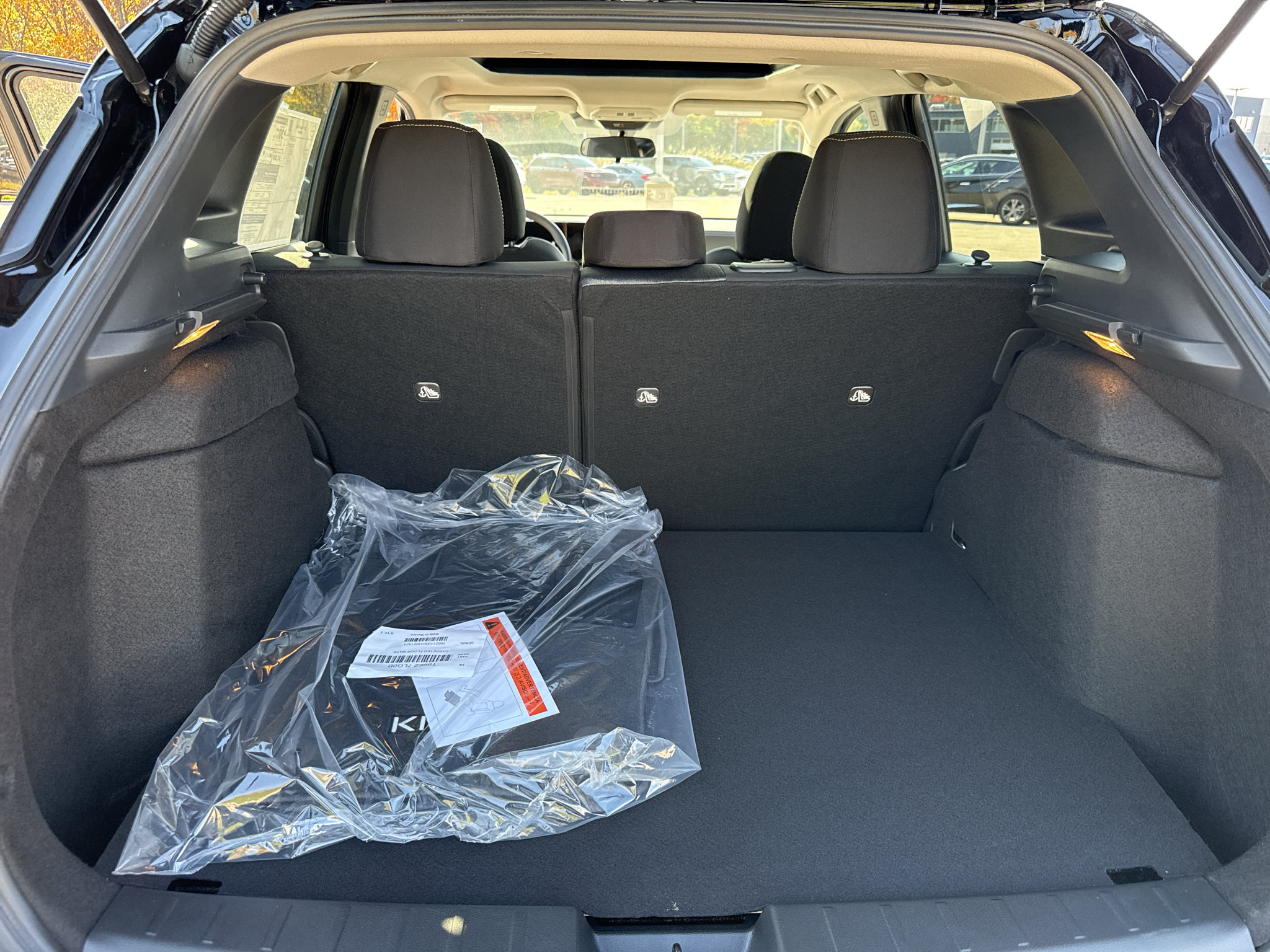 New 2027 Nissan Kicks SV AWD/4WD image 16