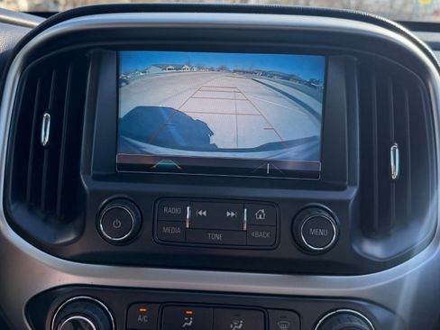 Used 2018 Chevrolet Colorado ZR2 image 35