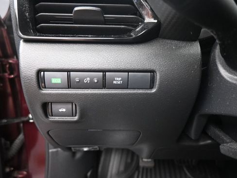 Used 2024 Nissan Sentra SV w/ All-Weather Package FWD image 15