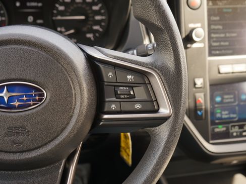 Used 2025 Subaru Impreza 2.0i AWD/4WD image 19