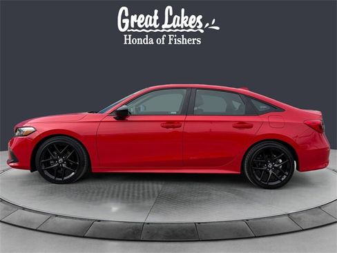 Used 2023 Honda Civic Sport image 2